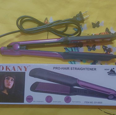 Flat Iron  Hair Styling Equipment Half Way Tree