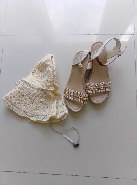 Hat And Slippers For Sale Women's Clothes Spanish Town