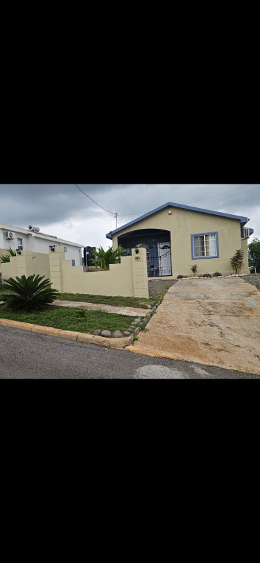 Gated, 2 Bedrooms And 2 Bathroom House