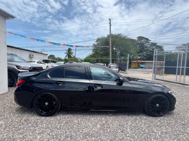 2019 BMW 320i 3 Series 