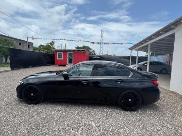 2019 BMW 320i 3 Series  Cars St. Catherine 