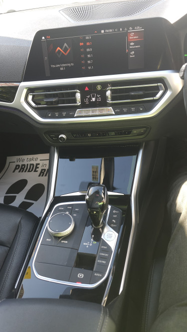 2019 BMW 320i 3 Series 