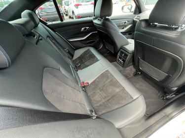 2020 BMW 320i 3 Series 