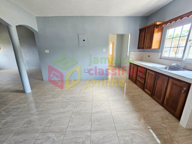 2 Bedrooms 2 Baths In Coral Garden W/ Ocean View