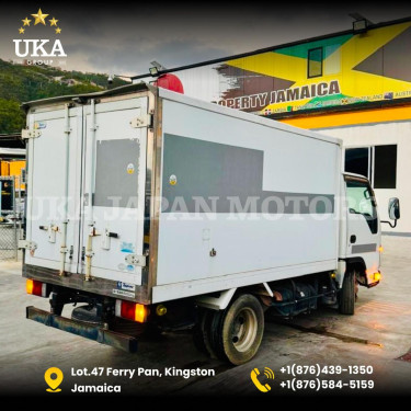 ISUZU ELF TRUCK FREEZER
