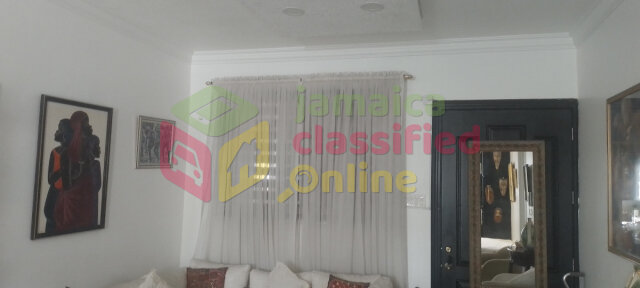 2 Bedrooms Ground Level Apartment In Kingston 6