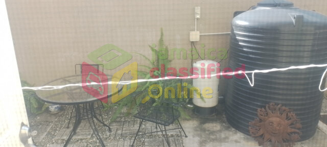 2 Bedrooms Ground Level Apartment In Kingston 6