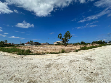 Land For Sale 0.89 Acres, Flamingo Beach Trelawny 