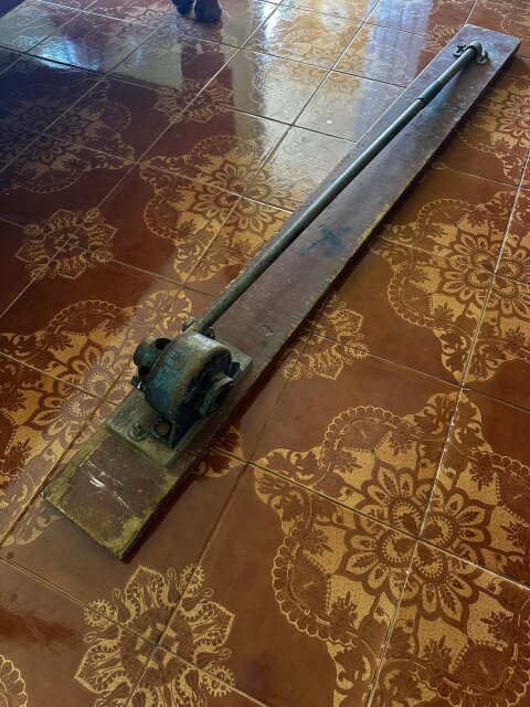 Heavy Duty Manual Steel Cutter