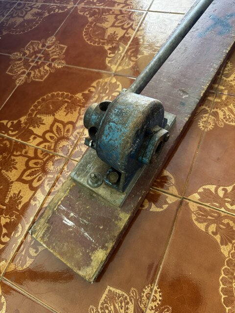 Heavy Duty Manual Steel Cutter