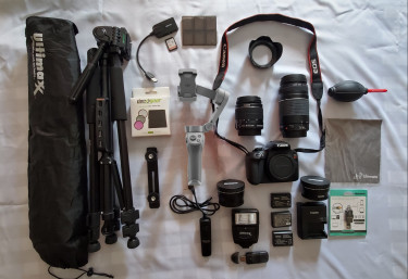 Canon Rebel T6 Camera Bundle With Bonus Dji Gimbal