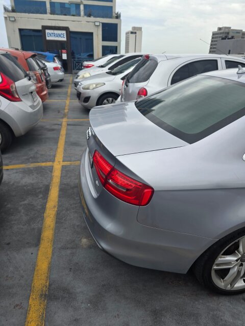 2016 AUDI A4 Sline