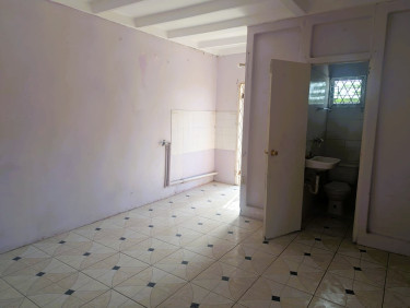 1 Bedroom 1 Bath Quad Design Corner Lot