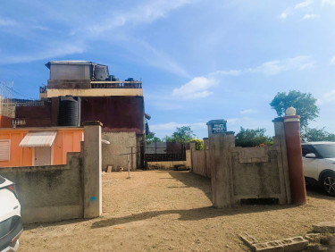 1 Bedroom 1 Bath Quad Design Corner Lot