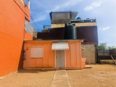 1 Bedroom 1 Bath Quad Design Corner Lot