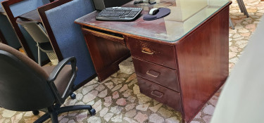 Office Desk
