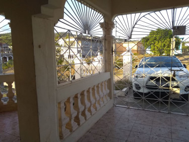 4 Bedroom 