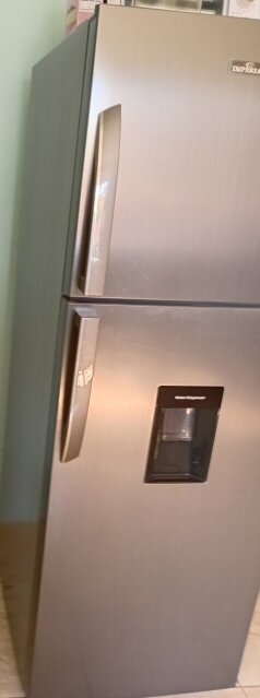 IMPERIAL REFRIGERATOR - Great Condition Like New