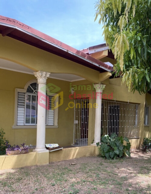 6 Bedrooms Houses Havendale