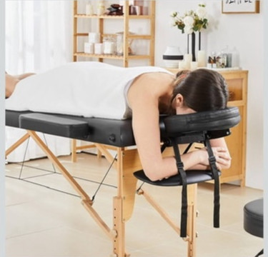 Lash Bed/ Massaging Table 