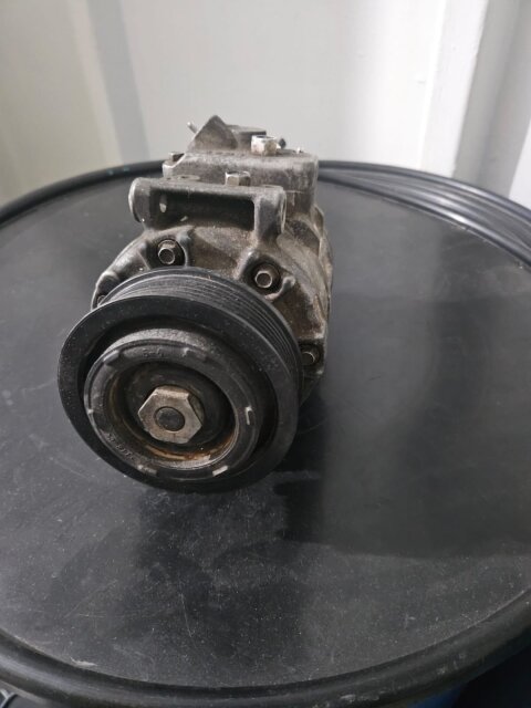 VW Amarok Compressor