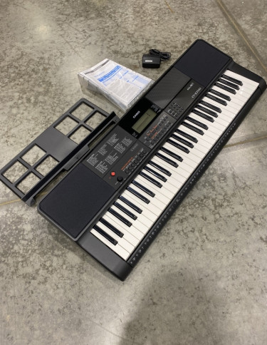 Casio CT-X700 Audio Equipment United States 