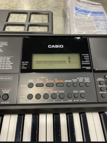 Casio CT-X700