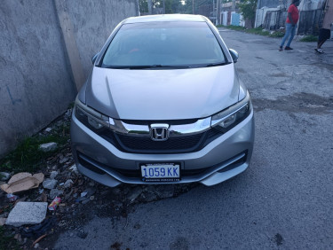 Honda Shuttle For Rent