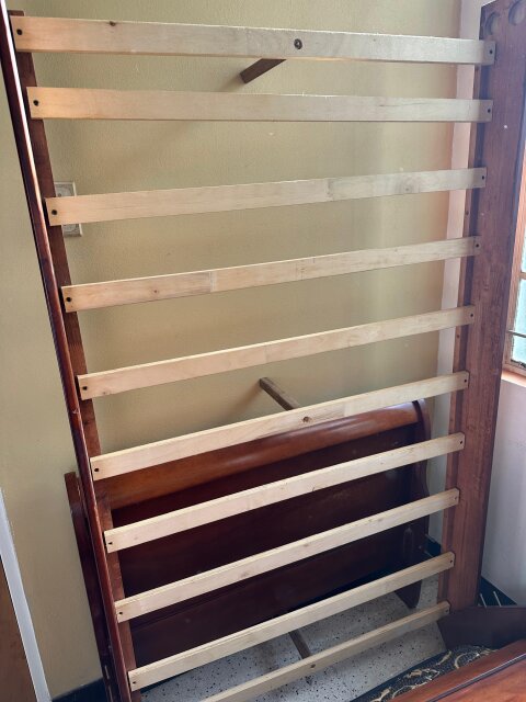 Twin Slay Bed With Mattress Used But Well Kept.