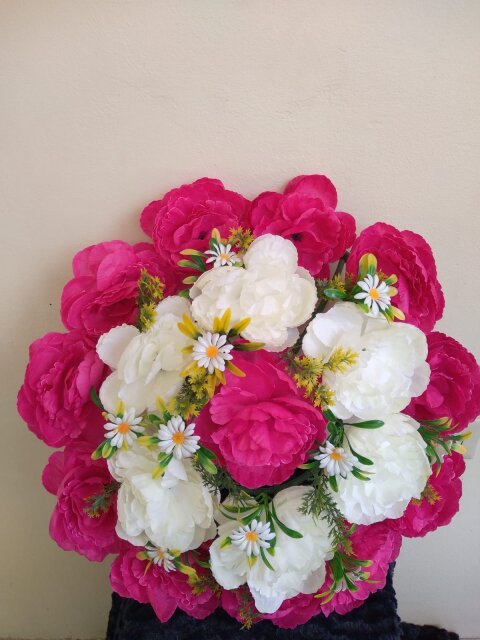 Round Artificial Wreath