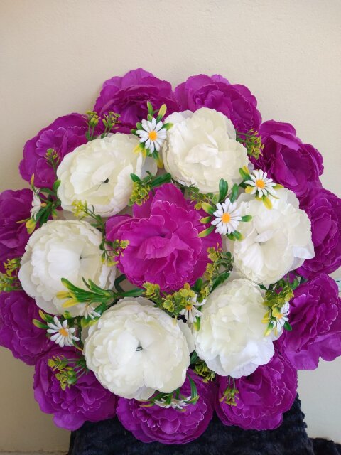 Round Artificial Wreath