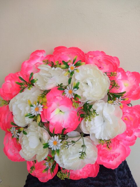 Round Artificial Wreath