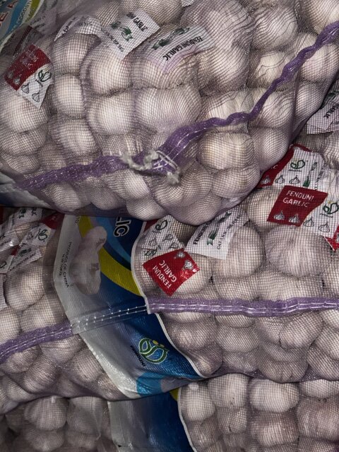Whole Sale And Retail Onion And Garlic
