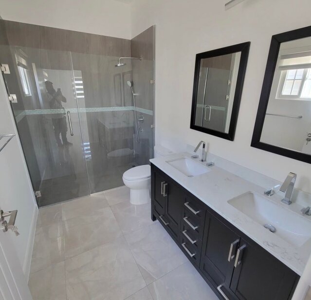 2 Bedroom House,  2 Bathroom