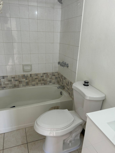 1 Bedroom Apt For Sale 