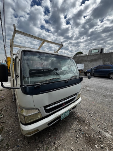 Mitsubishi  Trucks Kingston