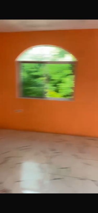 2 Bedrooms 1 Bath Retirement Apartment - Sharing Allowed