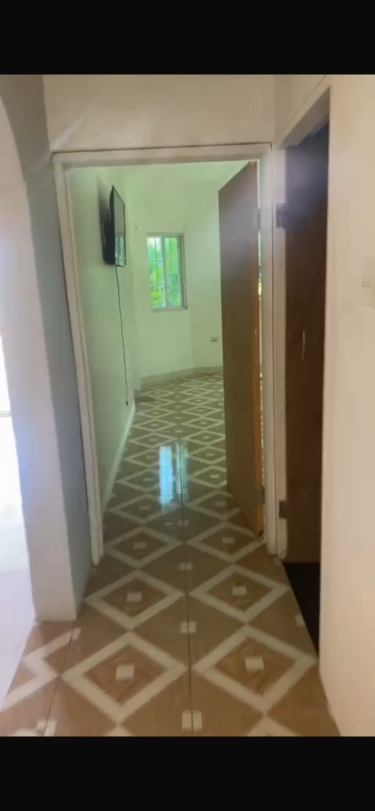 2 Bedrooms 1 Bath Retirement Apartment - Sharing Allowed