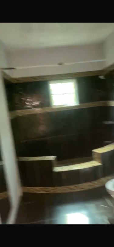 2 Bedrooms 1 Bath Retirement Apartment - Sharing Allowed