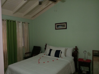 2 Bedroom