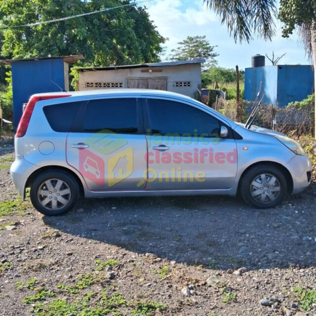 2012 Nissan Note X