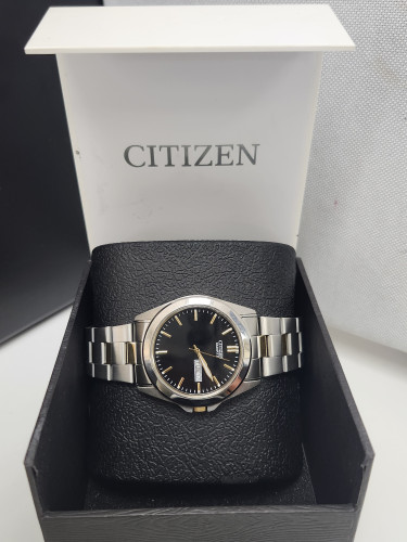 Citizen Quartz Gold & Silver Watch Watches Marcus Garvey
