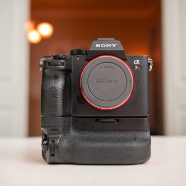 For Sale Sony Alpha A7riii Full-frame Mirrorless  Cameras Montego Bay