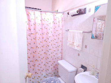 4 Bedroom House For Sale Newton Ave, St. Catherine