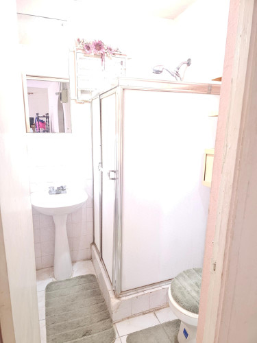 4 Bedroom House For Sale Newton Ave, St. Catherine