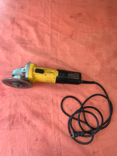 Grinder  Tools Downtown HWT  Cross Road 