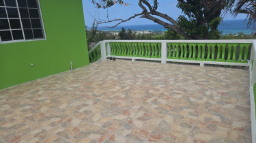 3 Bedroom, Plus Basement, Hugh Balcony 