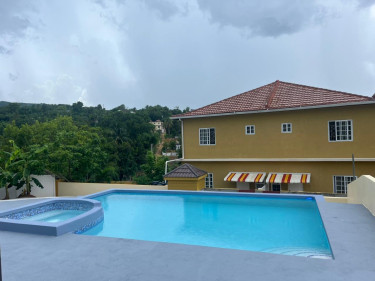 1 Bedroom 1 Bath Condo with Pool in St. Elizabeth Apartments Santa Cruz