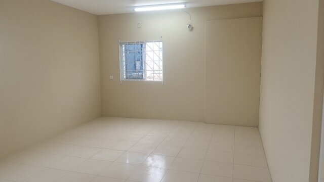 SHOP/OFFICE FOR RENT ON 3RD FLOOR USD$2,000