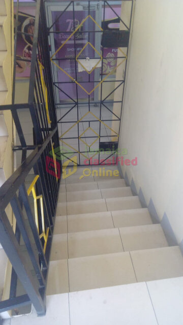 SHOP/OFFICE FOR RENT ON 3RD FLOOR USD$2,000